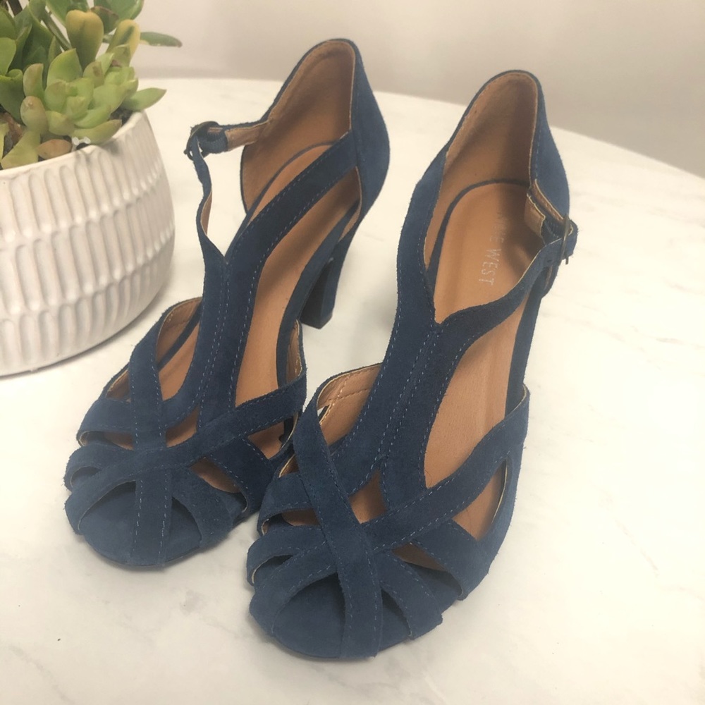 NINE WEST blue suede heels, size 7 1/2